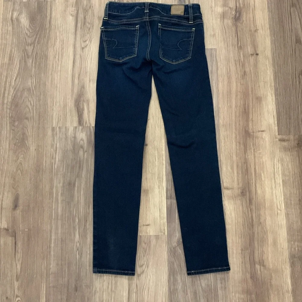 American Eagle Super Stretch Skinny jeans. Size 00 X Short